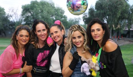  Chelito Padrón, Adriana Pedroza, Marcela Payán, Anilú Enríquez y Claudia Artolózaga.