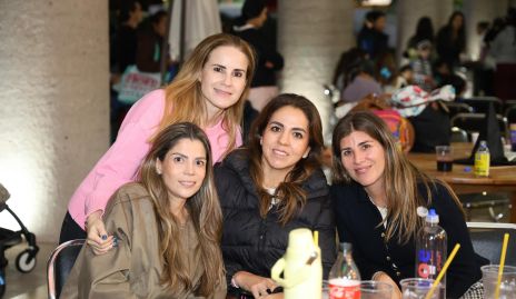  Michelle Baeza, Imelda Martínez, Fer Castillo y Sofía Múzquiz.