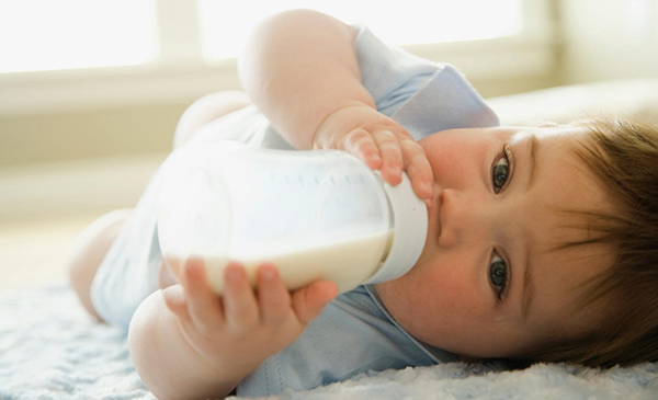 ¿Bebés intolerantes a la lactosa?