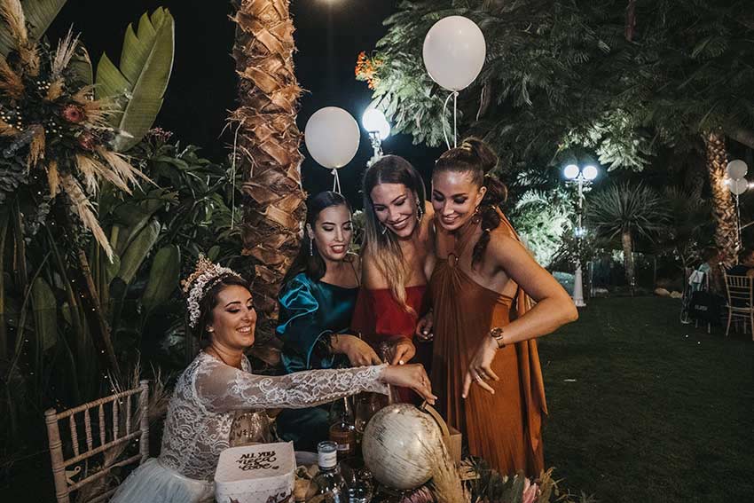 Descubre el vestido de invitada que más te favorece