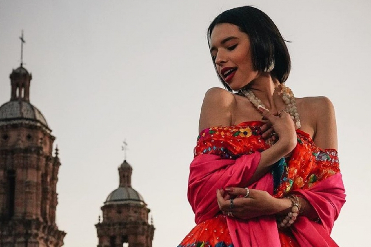 ¡Ángela Aguilar ya tiene 18! Y su papá le dedica un tierno mensaje de cumpleaños