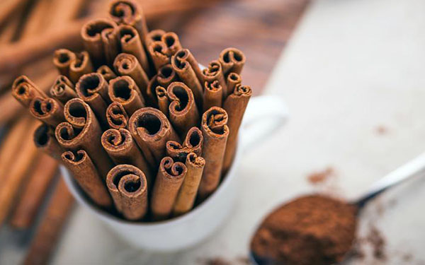 La canela es uno de los mejores termogénicos que existen: recetas fáciles para adelgazar
