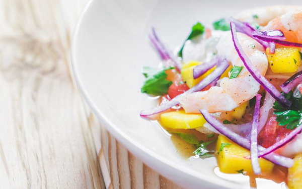 Receta de ceviche de camarón y mango 