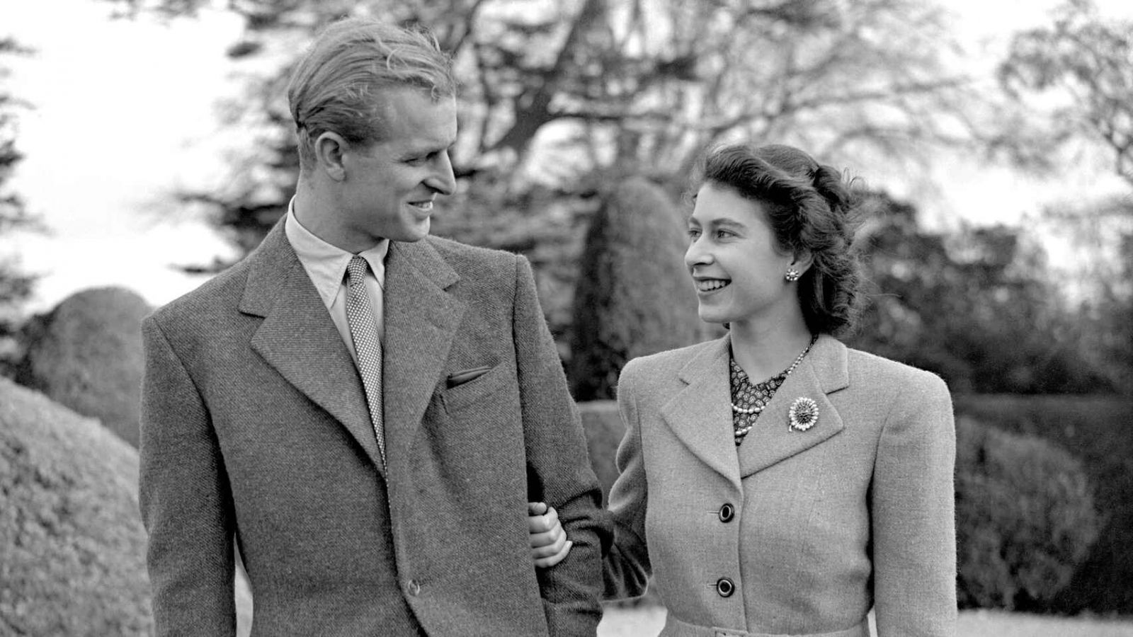 La gran historia de amor entre la Reina Isabel II y Felipe de Edimburgo