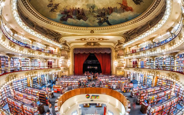 Esta es la librería más hermosa de todo el mundo (y queda en Latinoamérica)