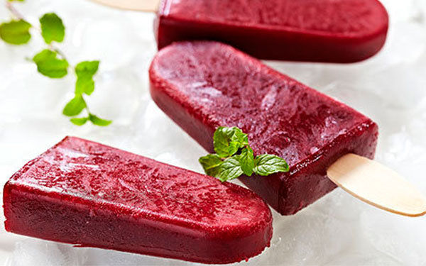 Bolis de vino tinto y frutos rojos en 3 pasos