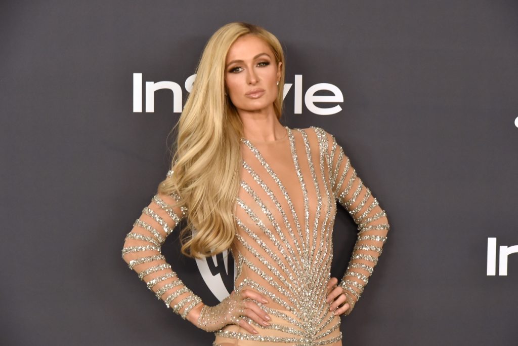 Paris Hilton y su plan para ganar dinero con la nostalgia que despiertan los 90