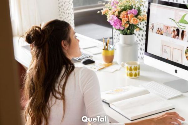 Tips para hacer un vision board para cumplir todos tus sueños en 2024