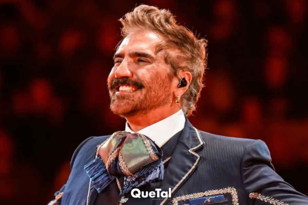 Alejandro Fernández no descarta tener un hijo con Karla Laveaga