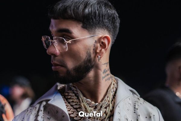 ¡OMG! Anuel etiqueta a Karol G en la promoción de su nuevo tema