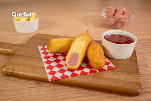 ¿Cómo hacer banderillas con harina de hotcakes?