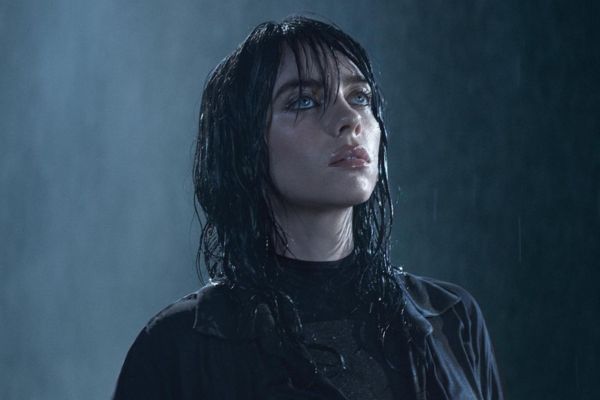 ¿Es el nuevo perfume de Billie Eilish la fragancia oficial de la Gen Z?