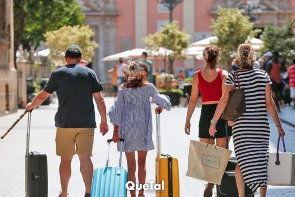 Esto es lo que debemos llevar en un botiquín de viaje, según los expertos