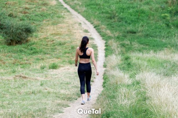 Rucking: el ejercicio que combina cardio con fuerza y puedes hacer fácilmente