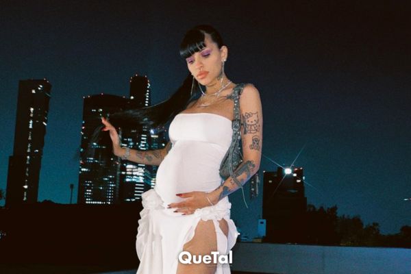 Cazzu posa para Rolling Stone con su baby bump