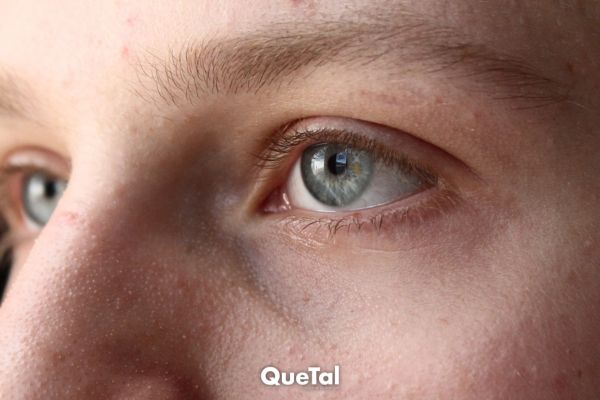 Beneficios del suero para cejas y como usarlo