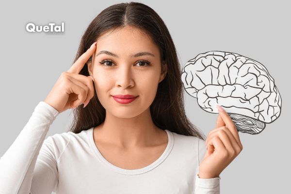 Mejora tu salud cerebral con flavonoles, según estudios