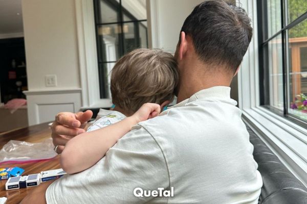 Chicharito celebra su cumpleaños 35 con sus hijos después de años de no verlos