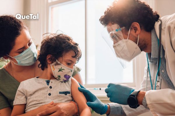 Estudios confirman que la vacunación contra COVID-19 reduce muertes y enfermedad grave