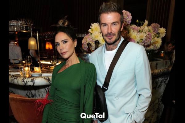David Beckham le da una hermosa felicitación a su esposa por su cumpleaños número 49