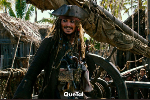 Negocia Johnny Depp su regreso a 'Piratas del Caribe'