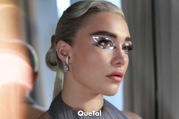 Florence Pugh acaba de poner de moda el 'eyeliner robot'