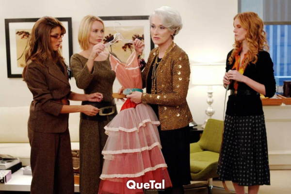 Los looks más icónicos de 'El diablo viste a la moda'