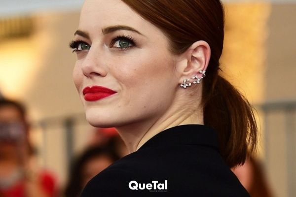Emma Stone dice adiós a su clásica melena rojiza; estrena un bob rubio