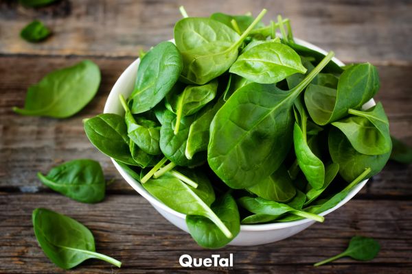 Beneficios de comer espinacas todos los días