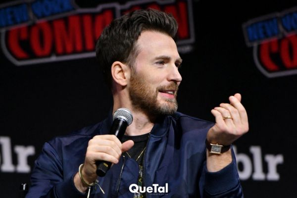 Chris Evans reaparece con anillo y presume sus dos bodas con Alba Baptista