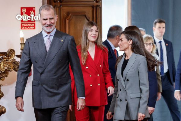 La infanta Sofía sorprende con un look rojo que impone tendencia