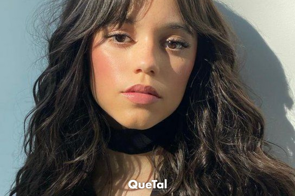 Jenna Ortega opina sobre la generación actual de adolescentes.