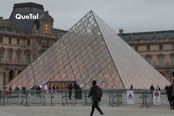 Inundación de agua sucia daña más de 400 obras en el Museo del Louvre