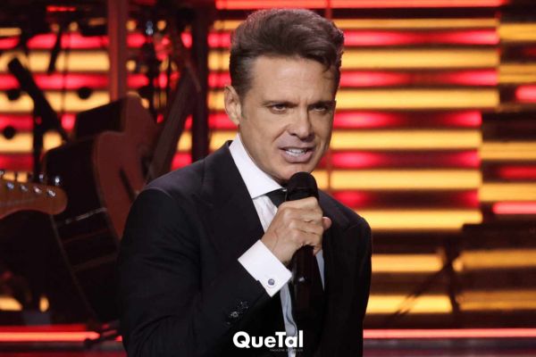 Luis Miguel es captado muy sonriente y de fiesta en Madrid... sin Paloma Cuevas