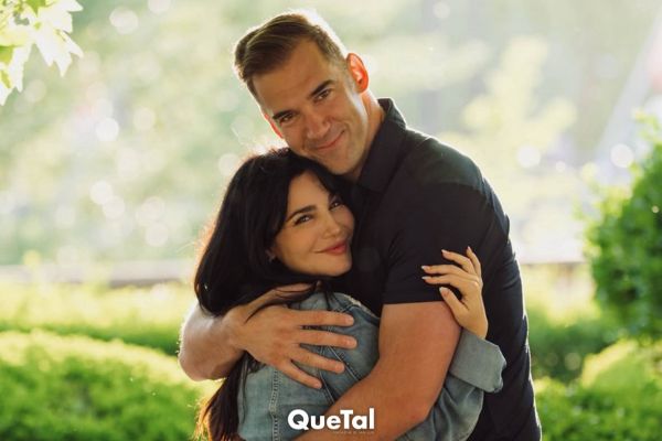 Martha Higareda presume su pancita en fotos inéditas