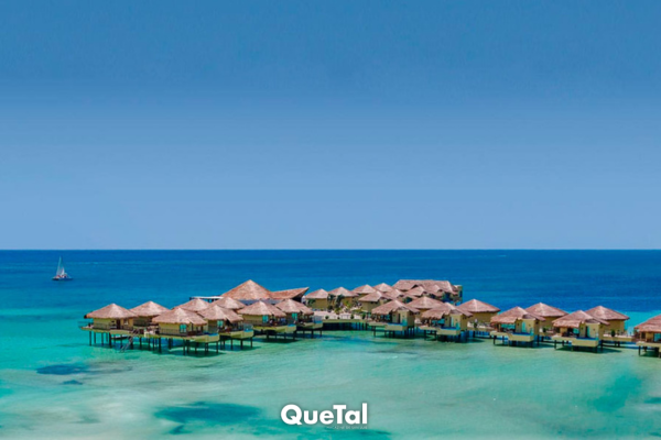 Palafitos Overwater Bungalows, una opcion romántica en la Riviera Maya