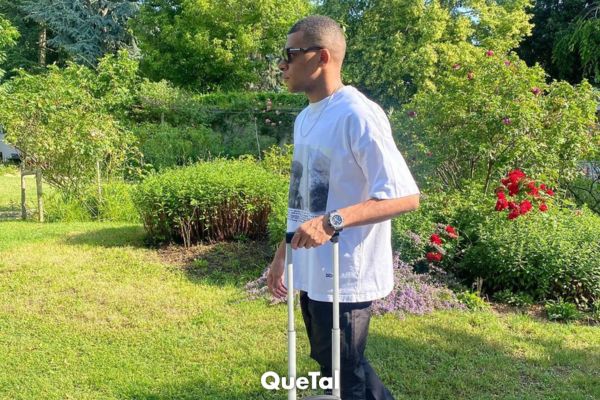 Kylian Mbappé llevó el reloj más brillante y costoso de su colección