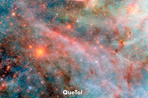 El Hubble captura nubes de algodón de azúcar