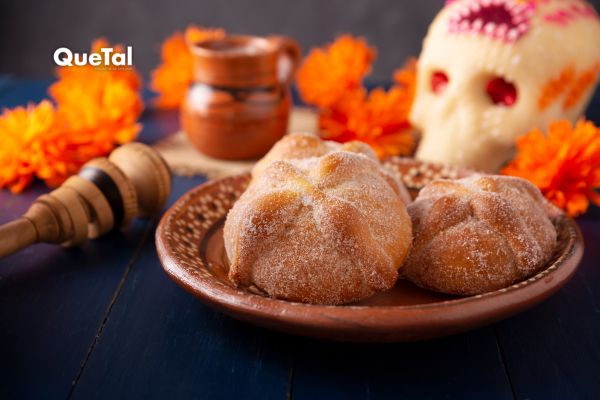 Así puedes preparar pan de muerto bajo en calorías