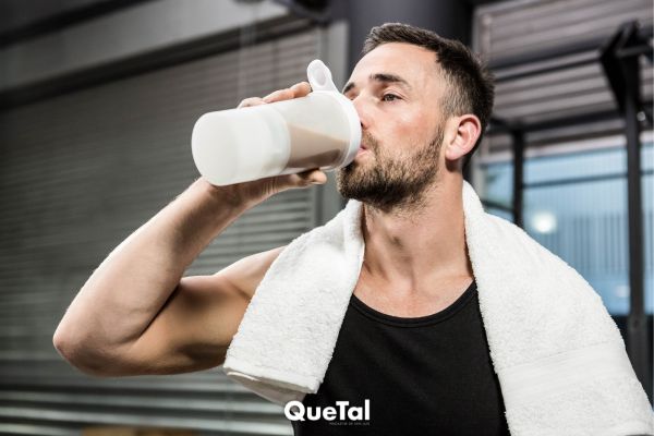¿Cuántas veces al día debes tomar proteína para ganar músculo?