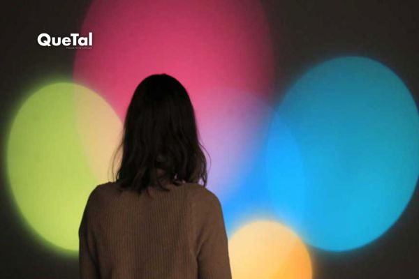 Lo que las redes sociales hacen al cerebro de un adolescente, según este psiquiatra