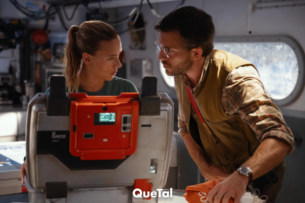 Este es el reloj Omega que lleva Jonathan Bailey en Jurassic World y su precio