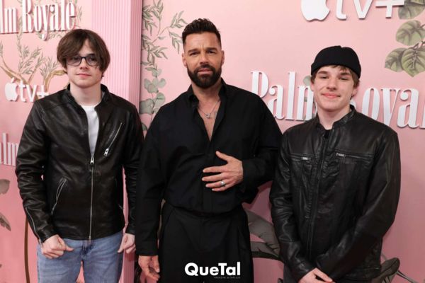 Ricky Martin confiesa que sus hijos mellizos son muy críticos con él