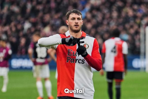 Santiago Giménez consigue el título de Eredivisie