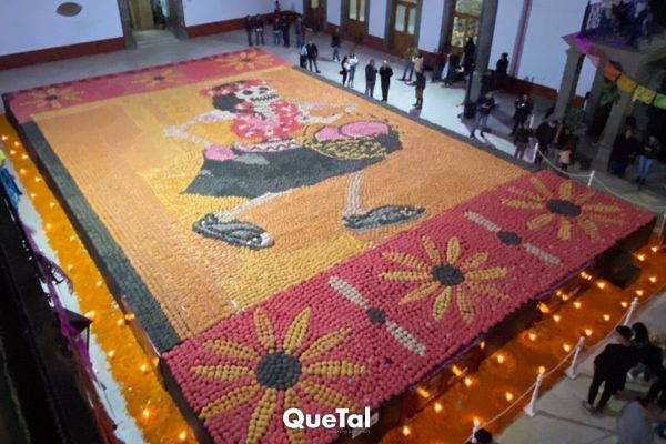 Zacatlán rompe Récord Guinness con catrina de pan más grande del mundo